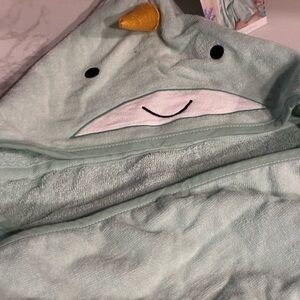 Pillowfort Mint Narwhal Hooded Baby Towel with Gold Horn